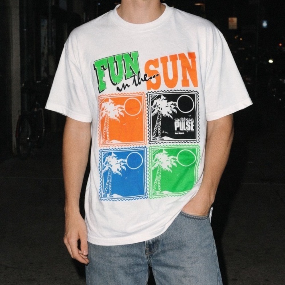 WB3 Vintage 90s Hanes‎ Fun in the Sun Caribbean Pulse Graphic T-Shirt XL USA